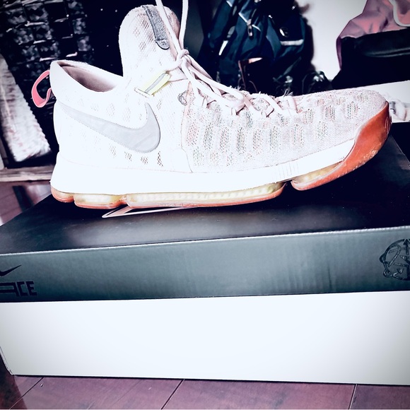 Nike Sneakers - Picture 2 of 7